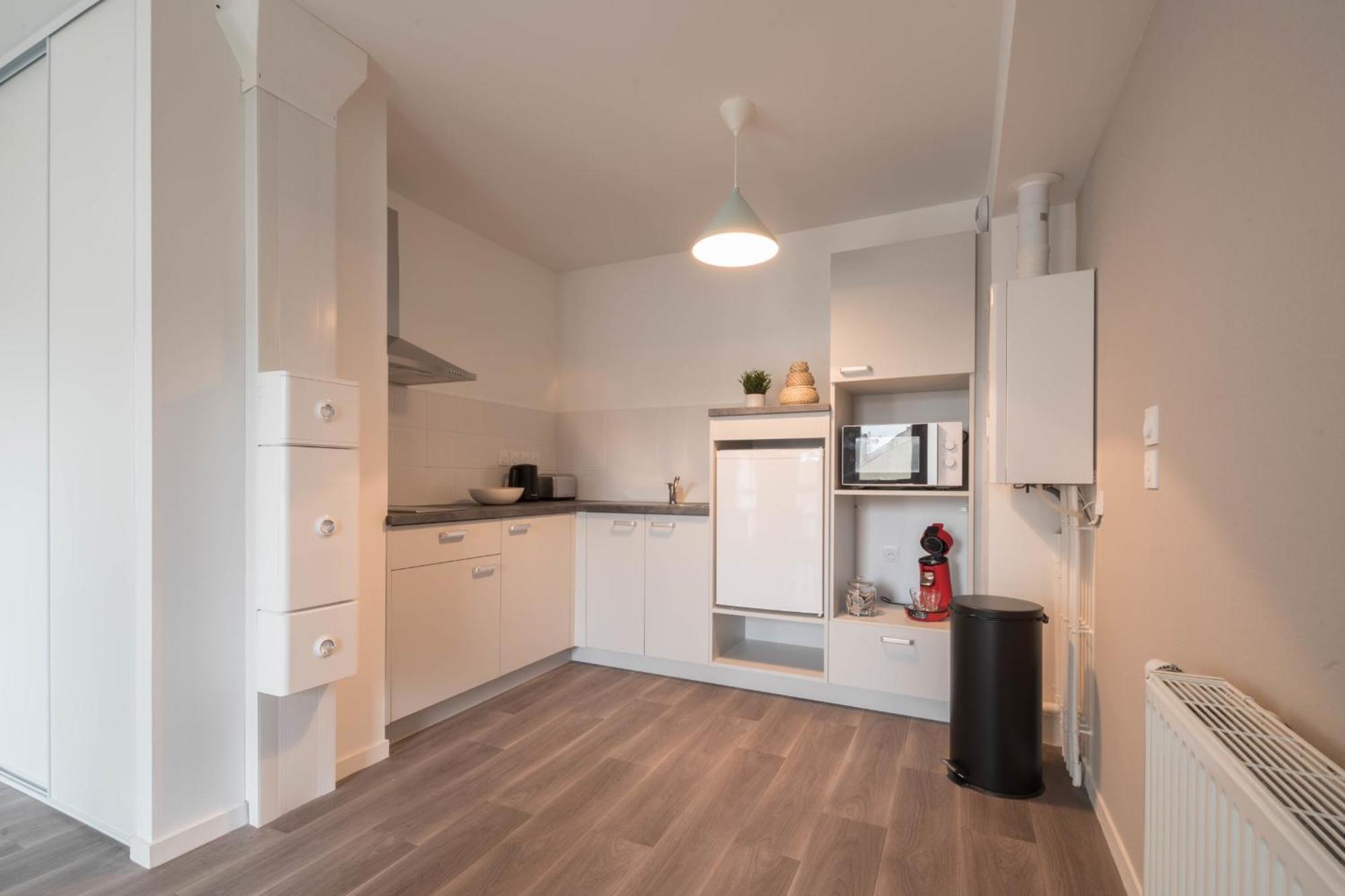NATHAN - Appartement proche gare, arrivée 24 24 Le Mans Extérieur photo