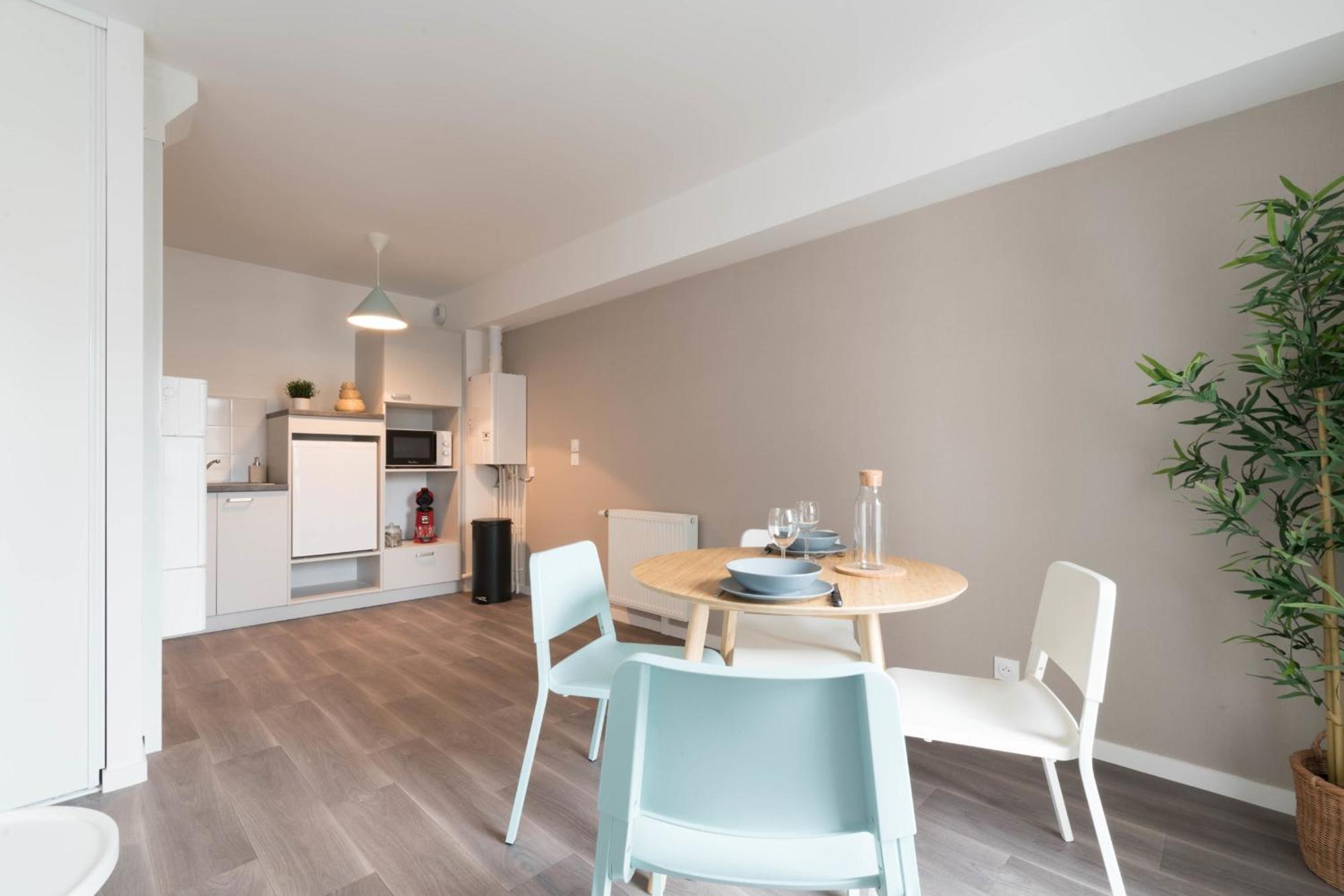 NATHAN - Appartement proche gare, arrivée 24 24 Le Mans Extérieur photo