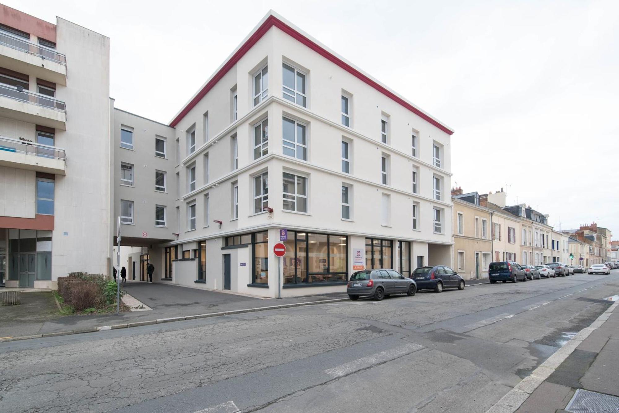 NATHAN - Appartement proche gare, arrivée 24 24 Le Mans Extérieur photo